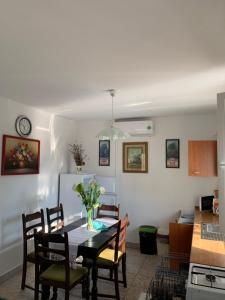 Fotografie z fotogalerie ubytování Apartman Ruža v destinaci Brzac