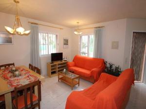 Posezení v ubytování **Casa con piscina, cerca del mar, wifi gratis, aire opcional, mascotas bienvenidas, playa para perros** - ES-184-27