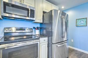 Φωτογραφία από το άλμπουμ του Walkable Seaside Heights Apt Near Beaches! σε Seaside Heights +24 φωτογραφίες