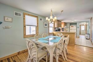 Gallery image of Jersey Apt - half Mi to Seaside Heights Beach in Seaside Heights +31 photos