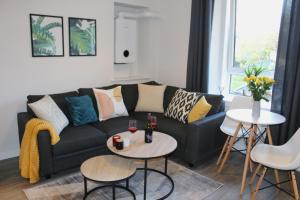 Posezení v ubytování Modern Craigie Apartment + 11 fotografií