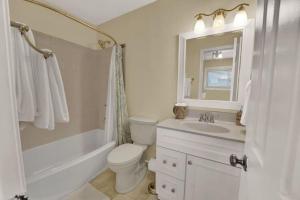 Koupelna v ubytování Sea Shadows 7 + 34 fotografií