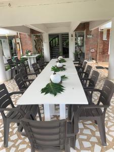 Casa de las Flores tropical的休息区