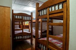 Postel nebo postele na pokoji v ubytování CAFE RACER HOSTEL