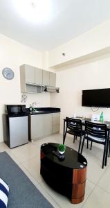 Kuchyň nebo kuchyňský kout v ubytování Sea-Sky Perch Suite