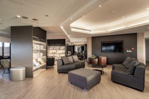 Hub Hotel - Songshan Airport Branchにあるシーティングエリア