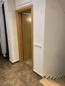 Zdjęcie z galerii obiektu Two Floor Luxurious Villa #skg w Salonikach +41 zdjęć