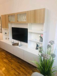 A kitchen or kitchenette at Avenida Apartamento