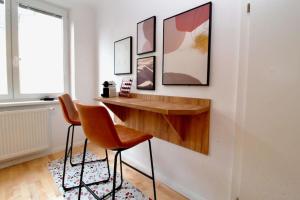 Fotografie z fotogalerie ubytování Central Vienna Charm - Comfortable 3-BR Stay ve Vídni
