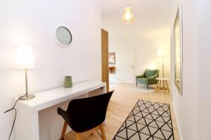Fotografie z fotogalerie ubytování Central Vienna Charm - Comfortable 3-BR Stay ve Vídni + 35 fotografií