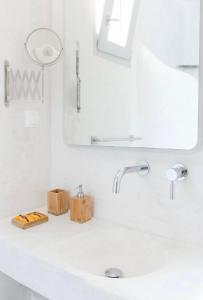 Baðherbergi á Villa Maestro Mykonos