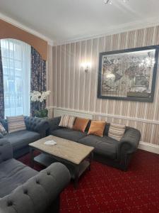Ruang duduk di Hotel Cavendish