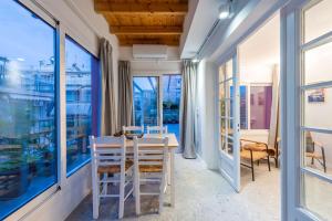 Zdjęcie z galerii obiektu Modita Boutique Apartments w Atenach