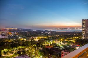 Vista generica su Shenzhen o vista sulla città dall'interno dell'aparthotel