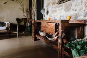 A seating area at La pagliera