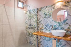 Ванная комната в Chambres d'hôtes - Domaine de Cristia