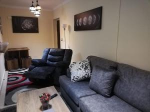 A seating area at Comfortable studio in madinaty compound B11