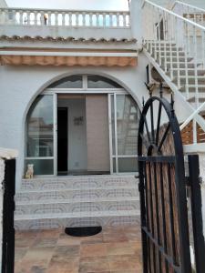 Zdjęcie z galerii obiektu Bungalow In San Luis Tourist Rental Paco w mieście La Mata