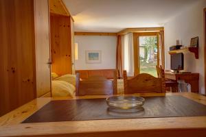 Χώρος καθιστικού στο Chesa Munteratsch 2-Zimmerwohnung 105 Typ E