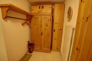 Fotografie z fotogalerie ubytování Chesa Munteratsch 1 1 2-Zimmerwohnung 409 Typ C v destinaci Silvaplana