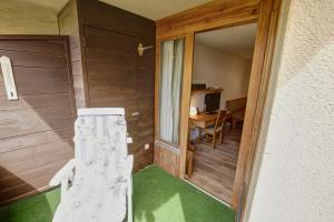 Fotografie z fotogalerie ubytování Chesa Munteratsch 1 1 2-Zimmerwohnung 409 Typ C v destinaci Silvaplana