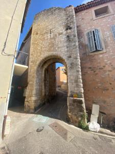 Fotografia z galérie ubytovania Bel appartement T1 30m2 centre historique Aubagne v destinácii Aubagne