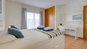 Ένα ή περισσότερα κρεβάτια σε δωμάτιο στο Luxury Villa Cindy +39 φωτογραφίες
