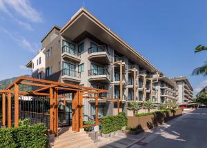 Gallery image of The Charm Resort Phuket - SHA Certified in Patong Beach