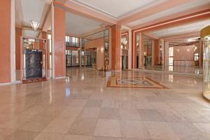 Fotografia z galérie ubytovania Palais Miramar - Suite & B31 - Croisette Emplacement Unique - 20M Plage - WIFI - Clim v Cannes