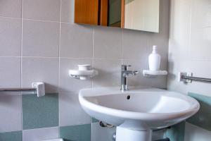A bathroom at Villino Agave