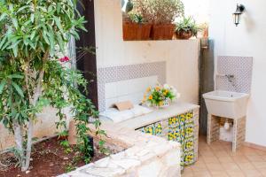 A garden outside Villino Agave