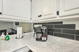 Φωτογραφία από το άλμπουμ του Auburn Home with Private Yard Less Than 4 Mi to Campus! σε Auburn