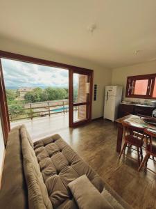 Et opholdsområde på Rosa Pantai Beach Village