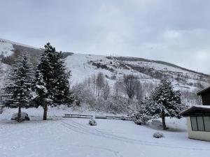 Photo de la galerie de l'établissement Appartement avec terrasse, à Les Deux Alpes