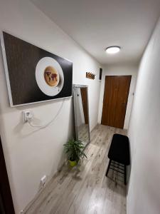 Fotografia z galérie ubytovania Large 3 bedroom apartment with city skyline view v Karlových Varoch