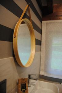 A bathroom at Hotel a Ecogranxa