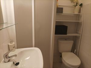 Koupelna v ubytování Encantador apartamento en el Centro + 7 fotografií