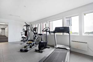 Pusat kecergasan dan/atau kemudahan kecergasan di Sure Hotel by Best Western Lagan