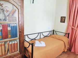 Fotografia z galérie ubytovania Vibrant holiday home in Gambassi Terme with bubble bath v destinácii Gambassi Terme