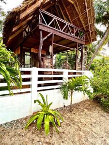 Zahrada ubytování Amami Beachfront Villa with Private Beach