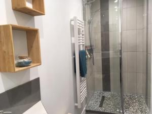 Koupelna v ubytování Gîte le Figuier