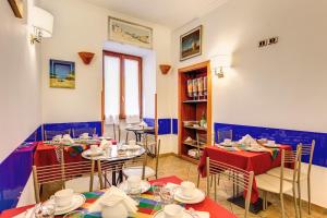 Restaurace v ubytování Hotel Gea Di Vulcano