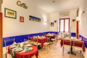 Restaurace v ubytování Hotel Gea Di Vulcano