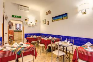 Restaurace v ubytování Hotel Gea Di Vulcano