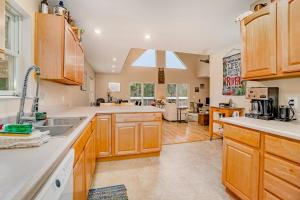 Billede fra billedgalleriet på Plattitudes i Honor + 23 billeder