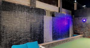 Fotografie z fotogalerie ubytování Trio villa with falls in compound فلا بحديقة كبيره وشلالات صناعية v destinaci Sheikh Zayed + 37 fotografií