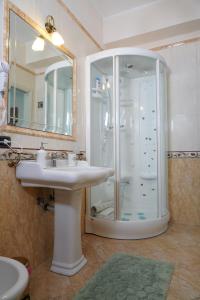 Koupelna v ubytování PONTE VALLE B&B POMPEI + 37 fotografií