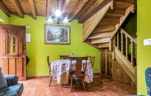 Φωτογραφία από το άλμπουμ του Holiday home in rural area with mountain view in Trescares σε Trescares