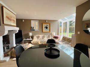 Posedenie v ubytovaní La Petite Adresse du 10Honfleur