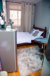 Gallery image of Unia fancy flats studio Apartment one in Kampala